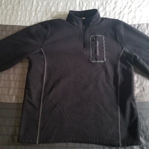 Under Armour Sweatshirt